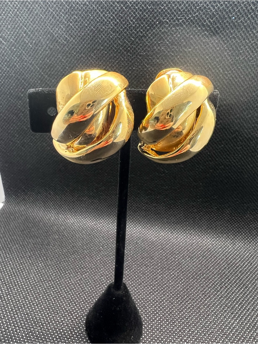 Classic Twisted Hoop Gold-Tone Clip Earrings - Vintage 80-90 Old New stock